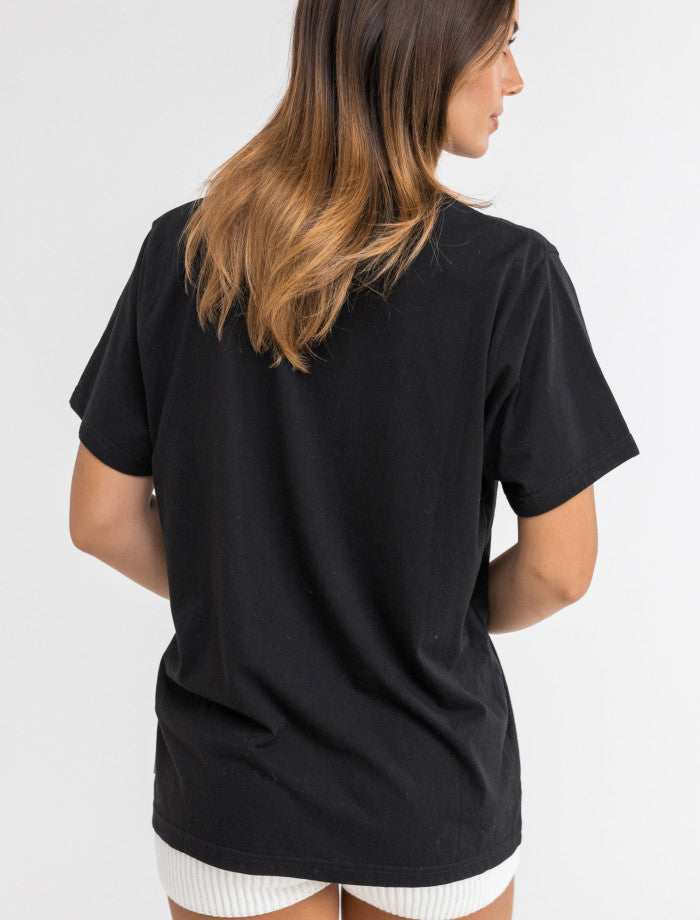 Polera Mujer Classic Brand Tee