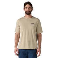 Polera Hombre Capilene® Cool Daily Graphic Shirt - Pumice