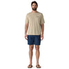 Polera Hombre Capilene® Cool Daily Graphic Shirt - Pumice