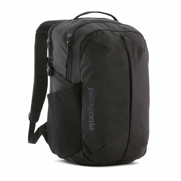 Mochila Refugio 26L Black | Mochila Patagonia | Preppy Beach