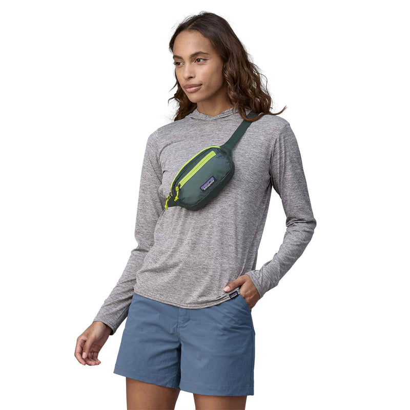 Banano Patagonia Ultralight Black Hole® Mini Hip Pack 1L - Nouveau Green