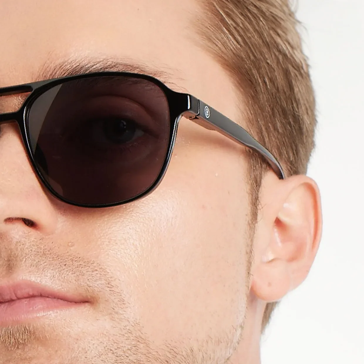 Anteojos de Sol Brad - Glossy Black Noir