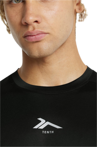 Polera Tenth PES Negro
