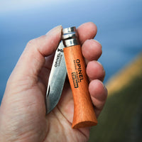 Cuchillo N° 08 de Acero Carbono con Funda