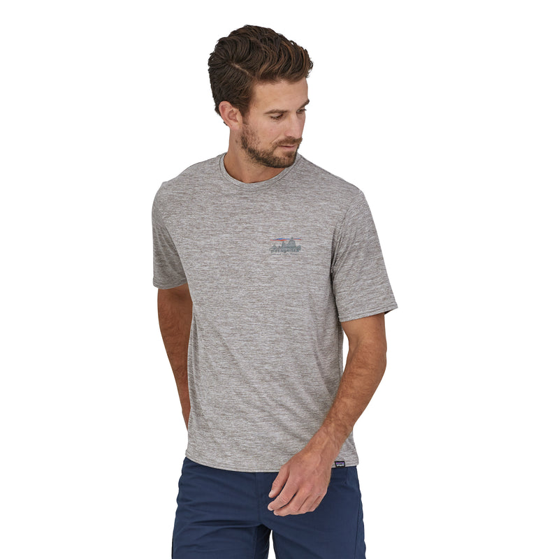 Polera Hombre Capilene® Cool Daily Graphic Shirt Feather Grey