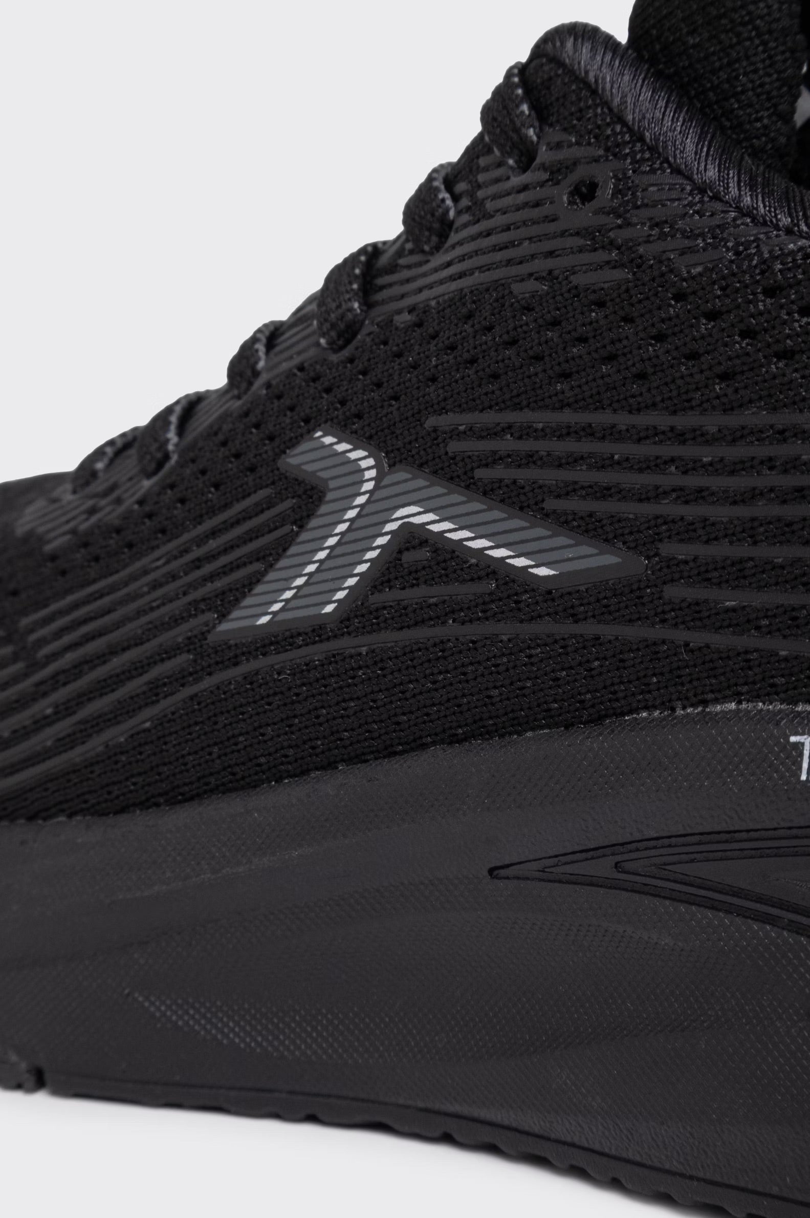Zapatilla Tenth Hombre Skill Negro / Negro | Preppy Beach