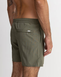 Traje de Baño Hombre Classic Beach Short - Olive