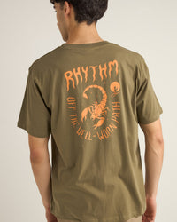 Polera Hombre Desert Locals - Military Olive