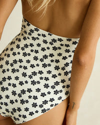 Traje de Baño Loulou Floral Reversible Halter Neck - Cream