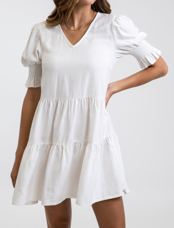 Vestido Chloe Tiered Mini Dress White