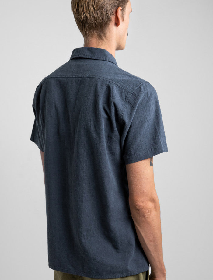 Camisa Hombre Classic Linen SS Worn Navy