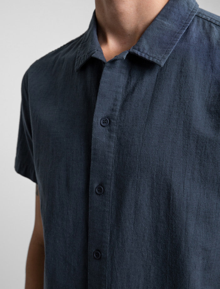 Camisa Hombre Classic Linen SS Worn Navy